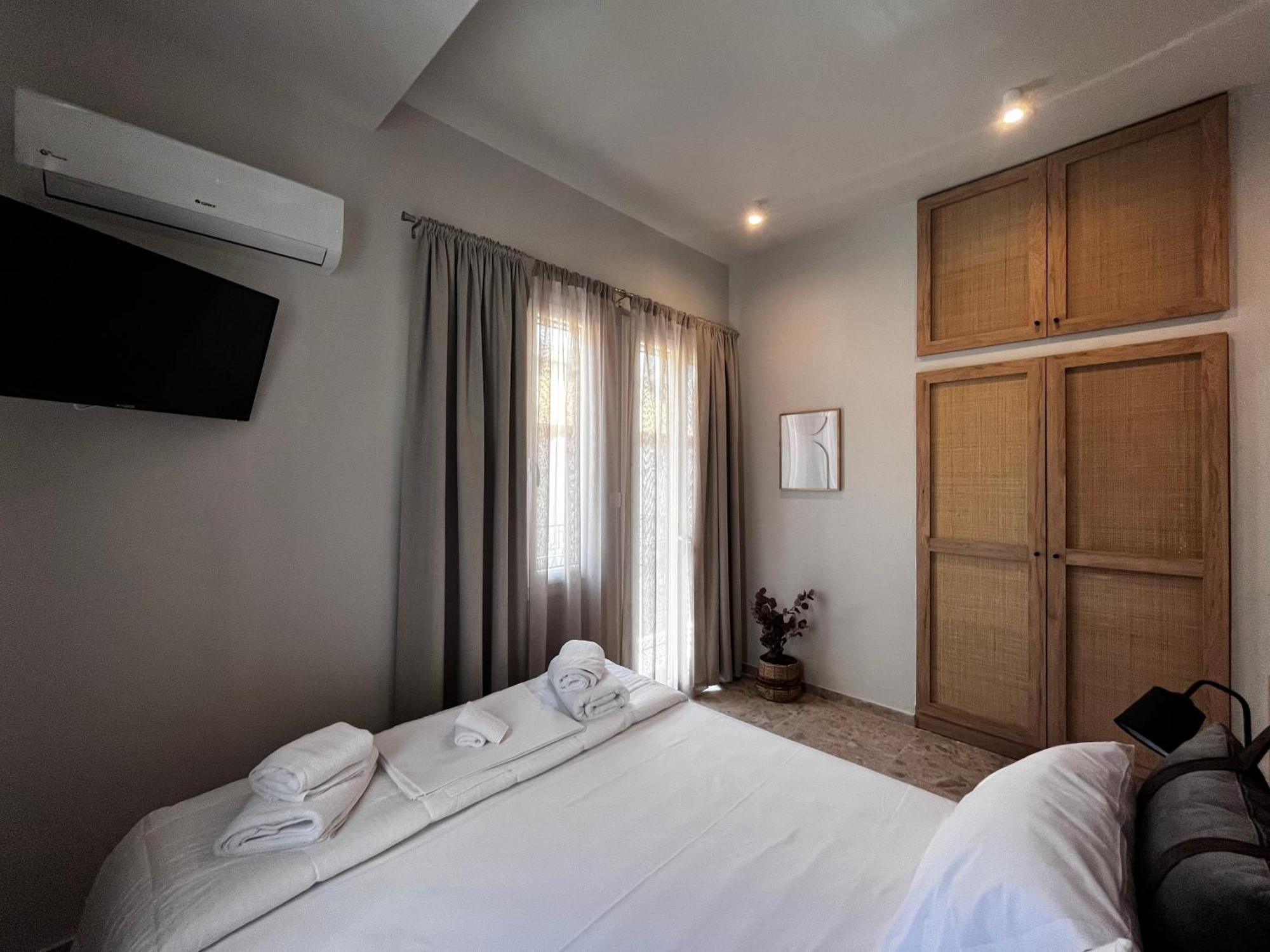 Orfeas Luxury Rooms & Studio Szkópelosz Kültér fotó